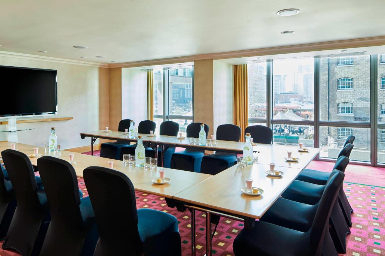 London Marriott Hotel Canary Wharf Dış mekan fotoğraf Meeting room