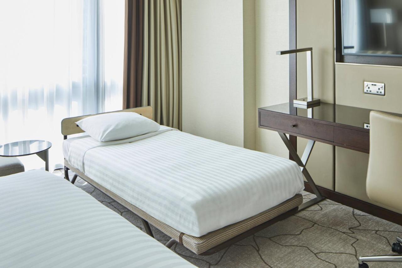 London Marriott Hotel Canary Wharf Dış mekan fotoğraf A single bed
